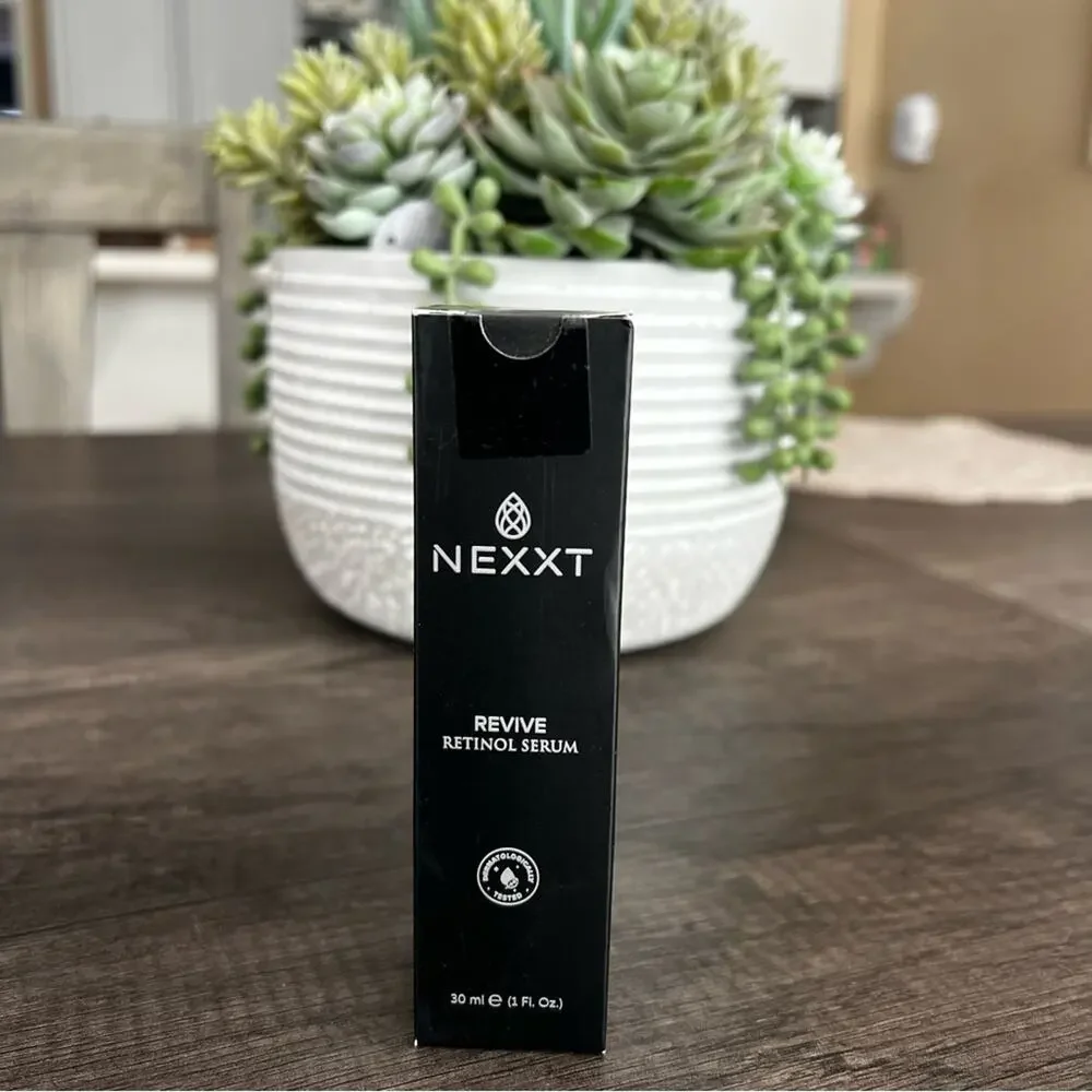 Nexxt Revive Retinol Serum 1 oz. Factory Sealed New In Box